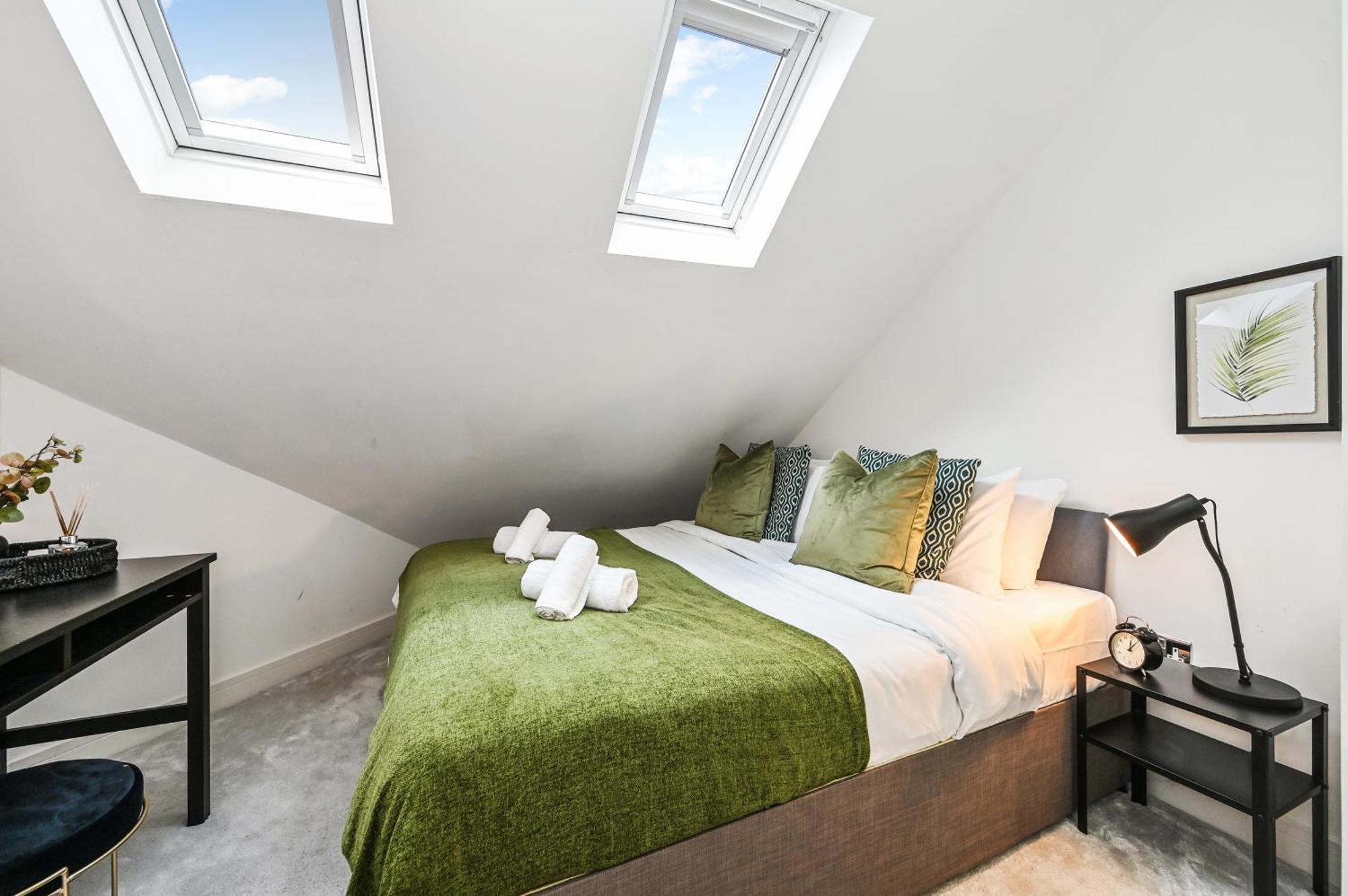 Family 1 Bed Apt Near Cardiff City Centre, Free Parking, Quiet, Secure Neighbourhood Exterior photo